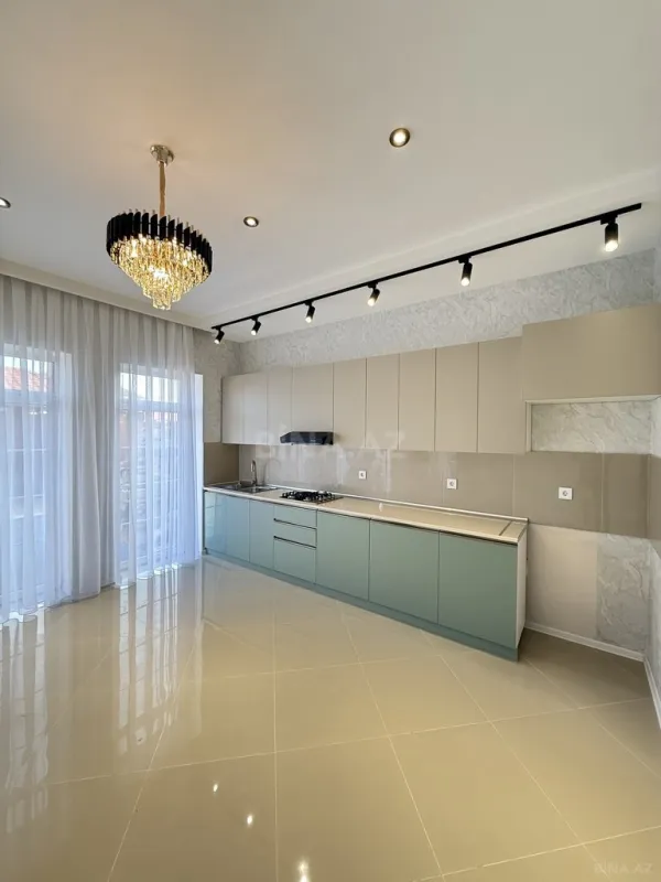 Satılır 4 otaqlı həyət evi 150 m²