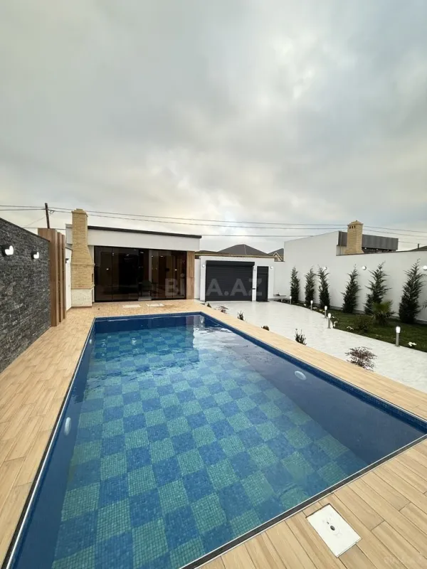 Satılır 4 otaqlı həyət evi 180 m²