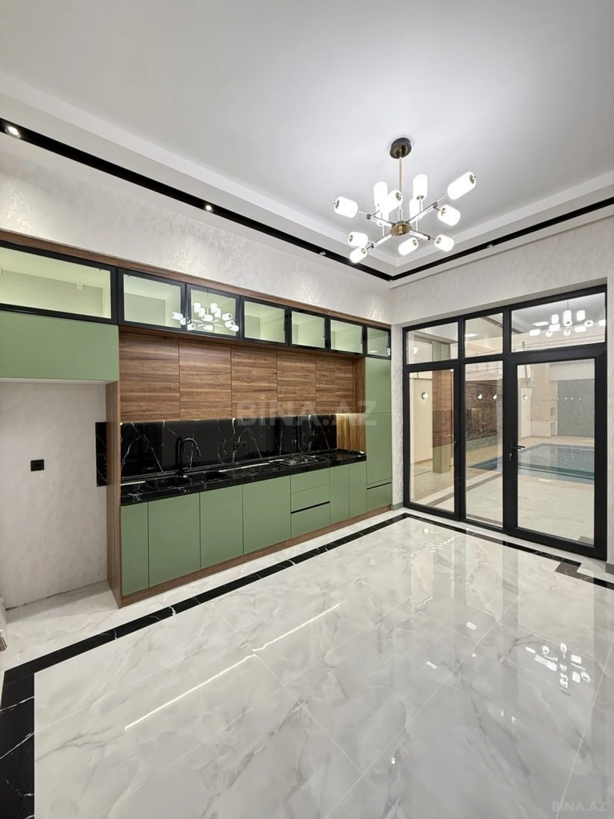 Satılır 4 otaqlı həyət evi 180 m²