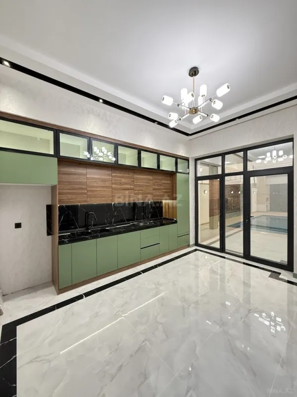 Satılır 4 otaqlı həyət evi 180 m²