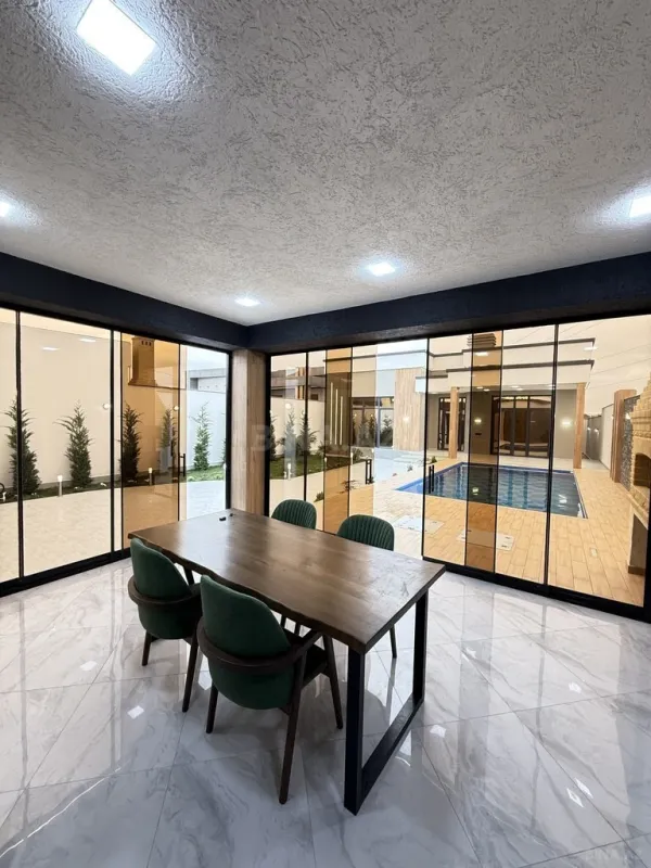 Satılır 4 otaqlı həyət evi 180 m²