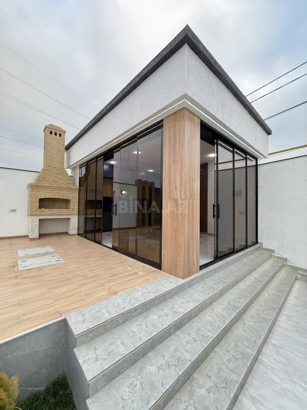 Satılır 4 otaqlı həyət evi 180 m²