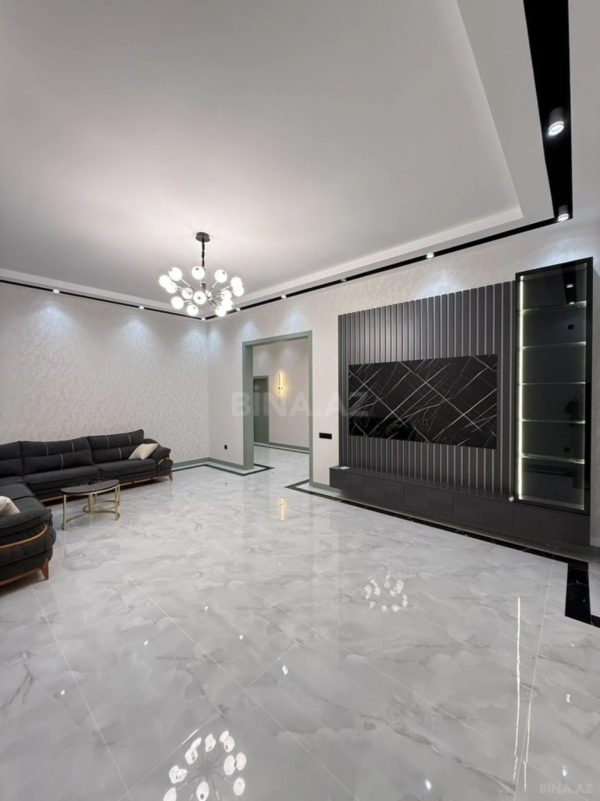 Satılır 4 otaqlı həyət evi 180 m²