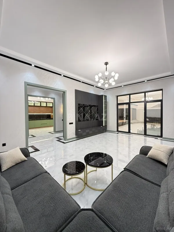 Satılır 4 otaqlı həyət evi 180 m²