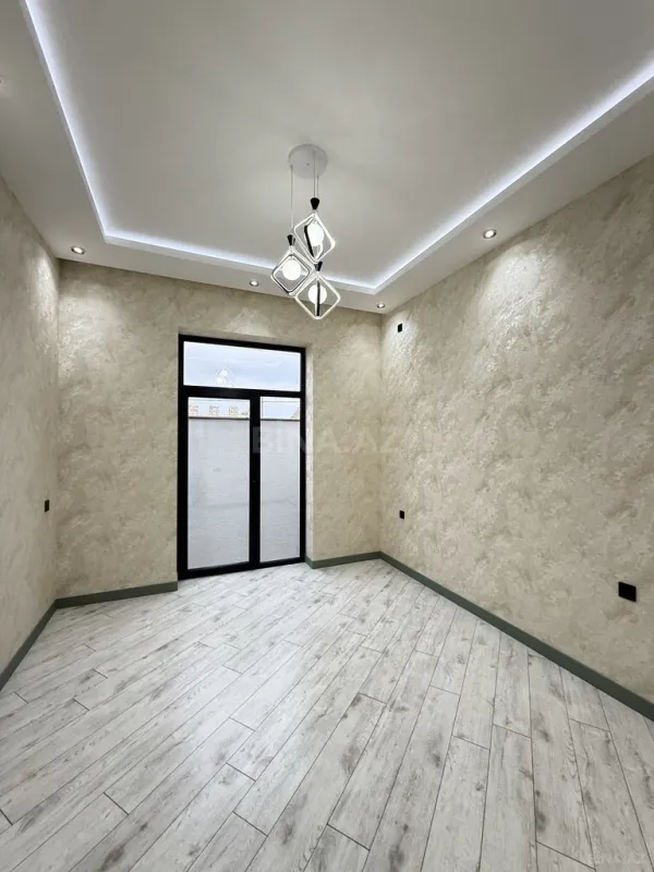 Satılır 4 otaqlı həyət evi 180 m²