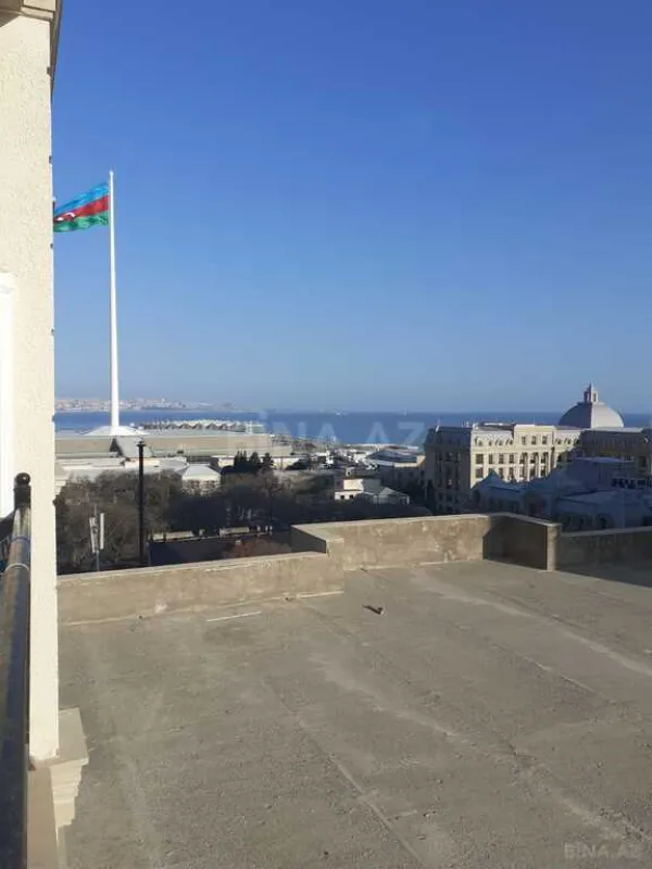 Satılır 3 otaqlı mənzil 70 m²