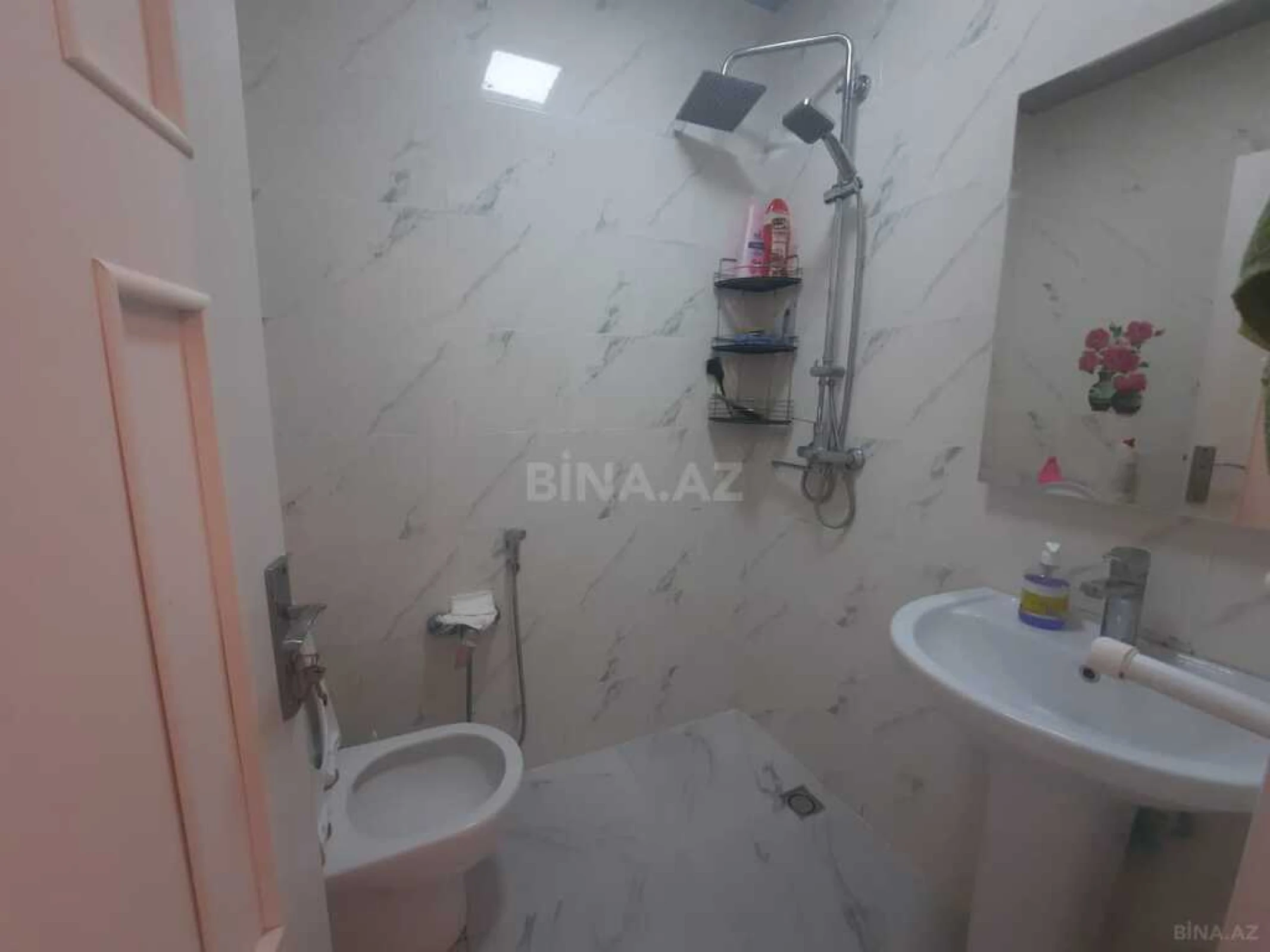 Satılır 3 otaqlı mənzil 70 m²