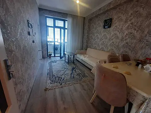 Satılır 3 otaqlı mənzil 70 m²
