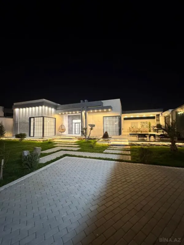 Satılır 5 otaqlı həyət evi 220 m²
