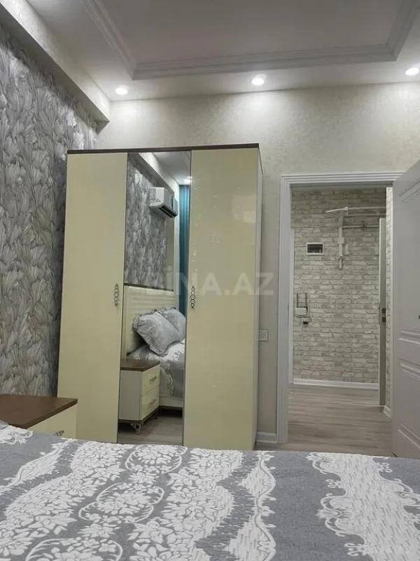 Kirayə verilir 2 otaqlı mənzil 65 m²
