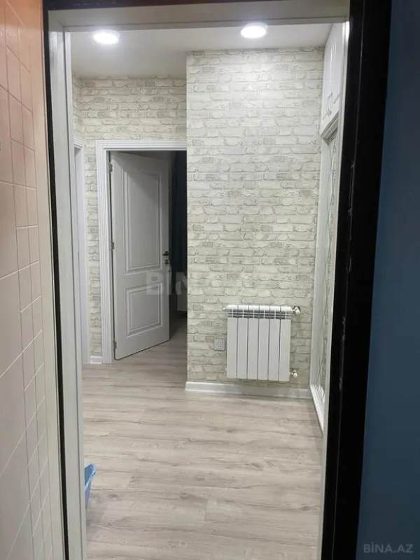 Kirayə verilir 2 otaqlı mənzil 65 m²