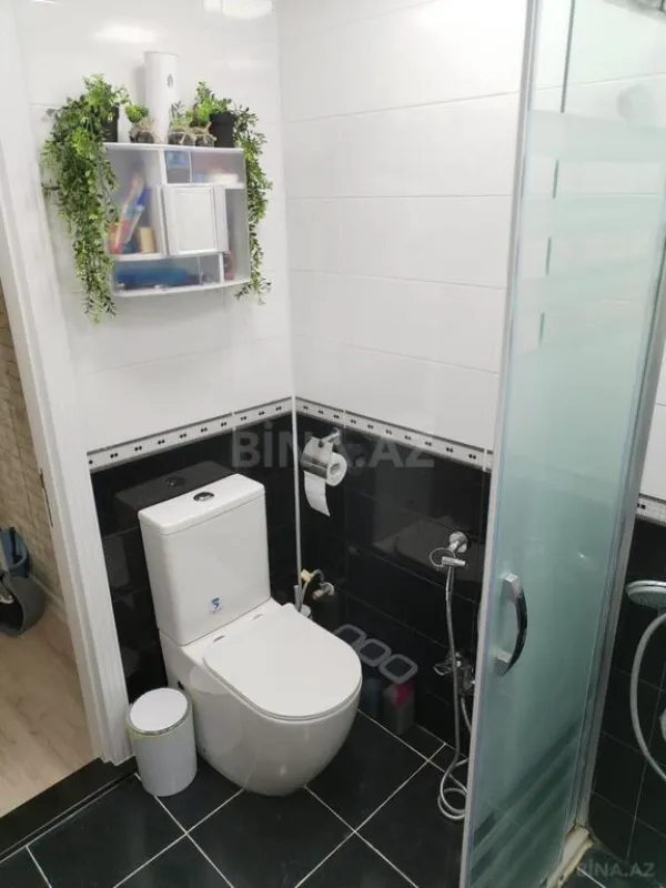 Kirayə verilir 2 otaqlı mənzil 65 m²