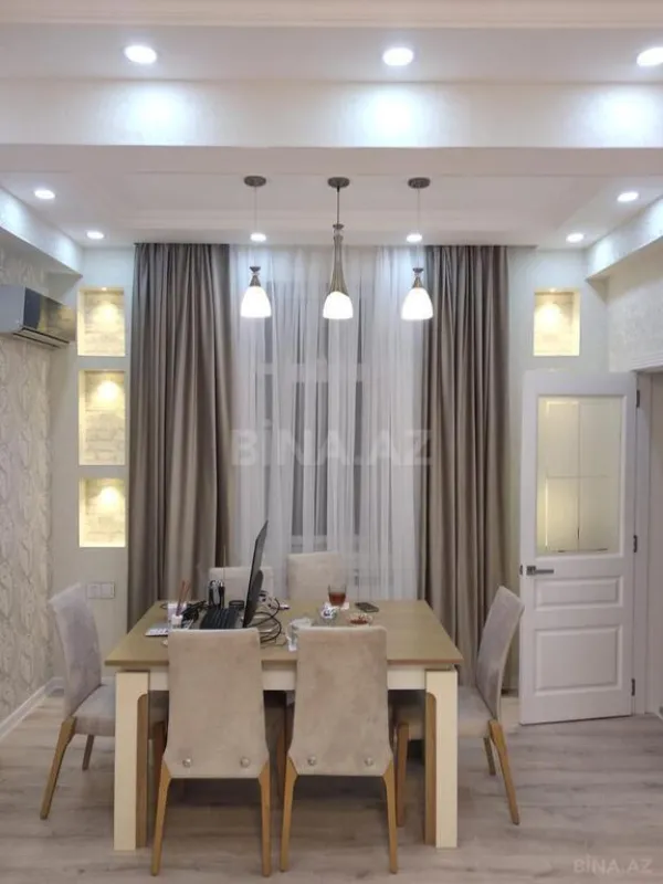 Kirayə verilir 2 otaqlı mənzil 65 m²