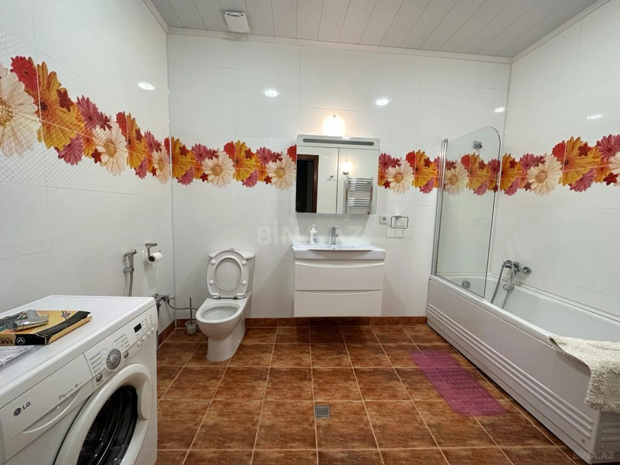 Kirayə verilir 3 otaqlı mənzil 90 m²