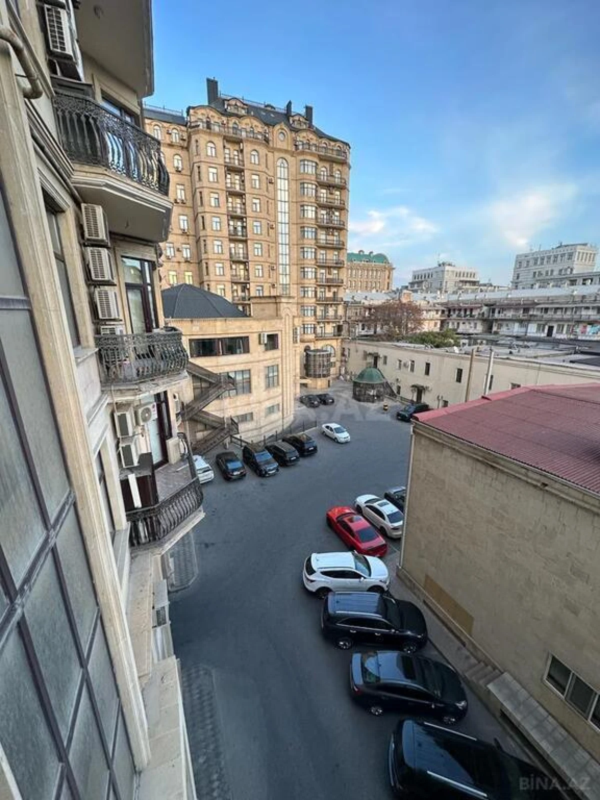 Kirayə verilir 3 otaqlı mənzil 90 m²