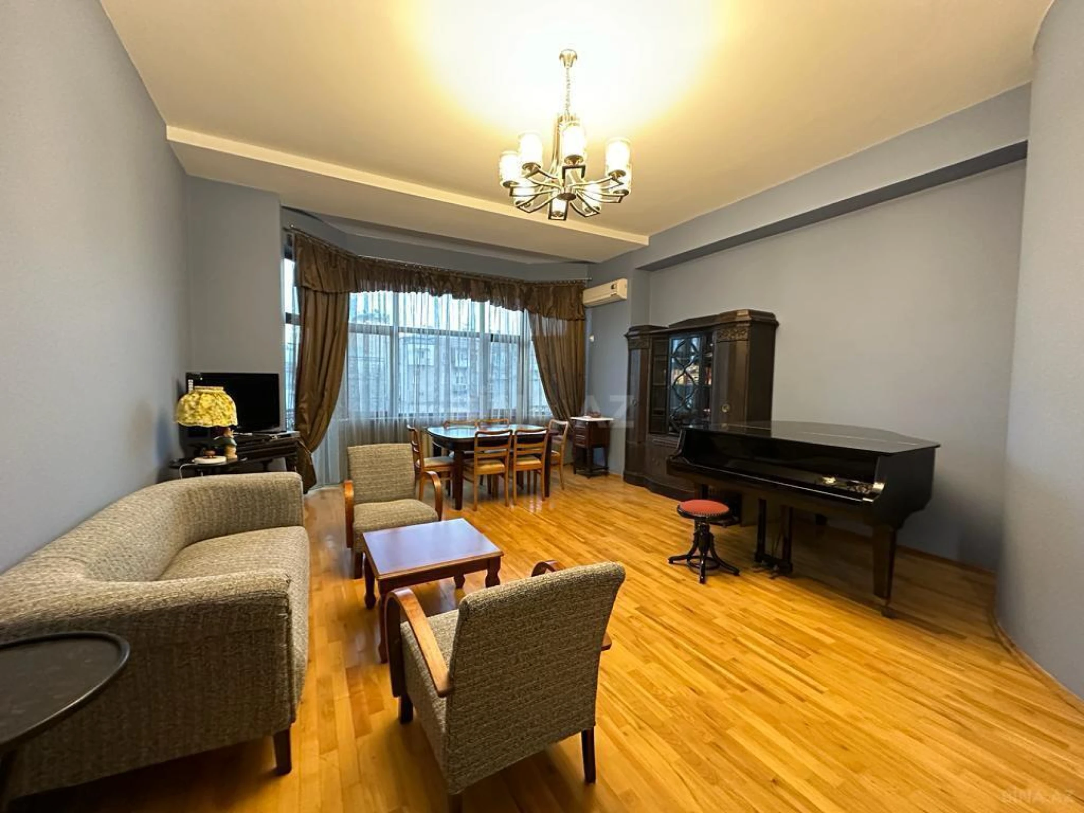 Kirayə verilir 3 otaqlı mənzil 90 m²