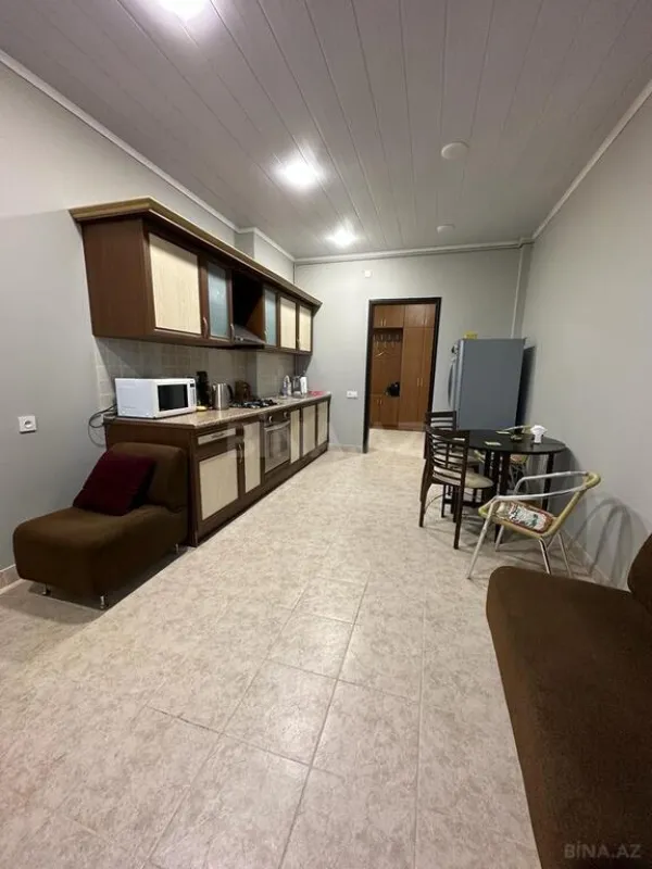 Kirayə verilir 3 otaqlı mənzil 90 m²