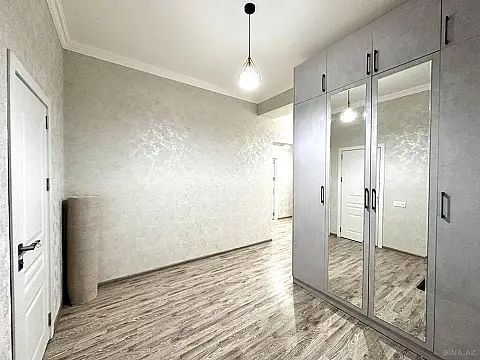 Satılır 3 otaqlı mənzil 105 m²