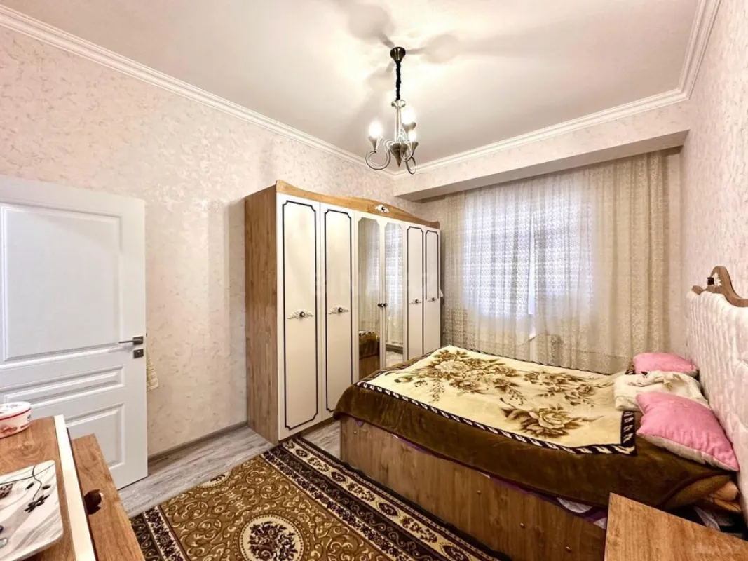 Satılır 3 otaqlı mənzil 105 m²