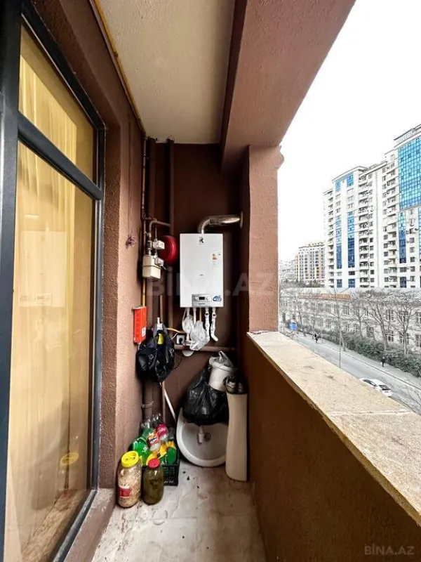 Satılır 3 otaqlı mənzil 105 m²
