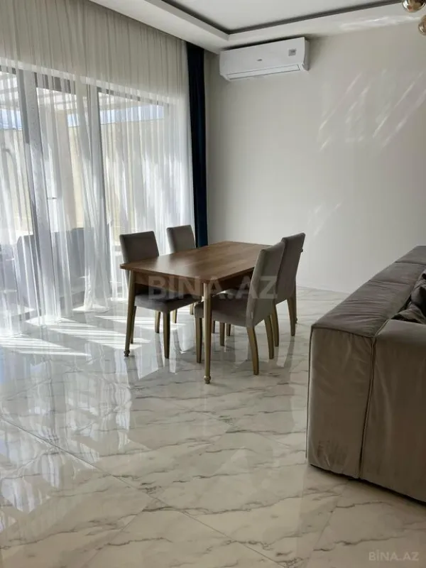 Satılır 4 otaqlı həyət evi 120 m²