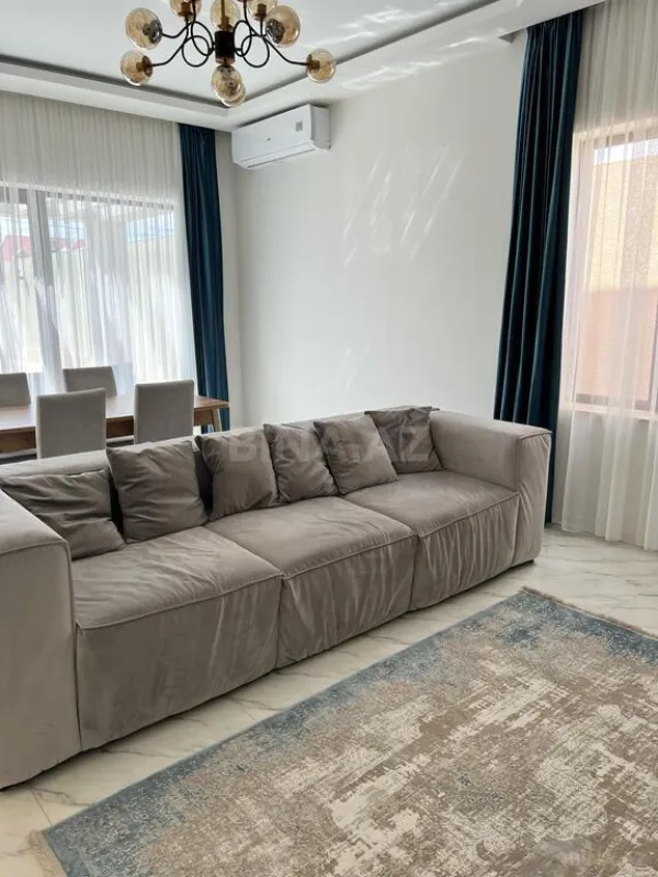 Satılır 4 otaqlı həyət evi 120 m²