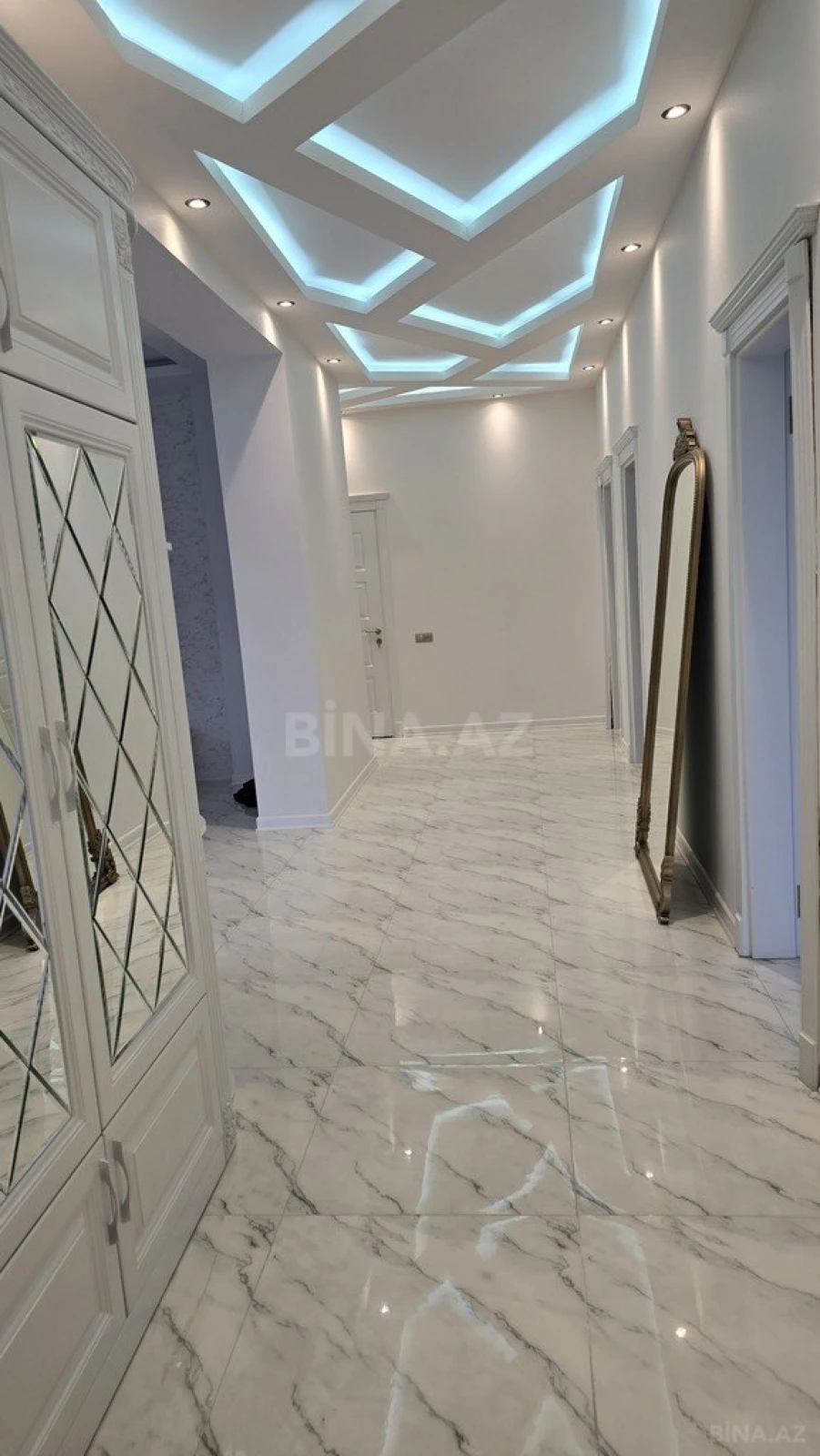 Satılır 4 otaqlı həyət evi 120 m²