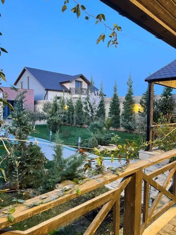 Satılır 4 otaqlı həyət evi 120 m²