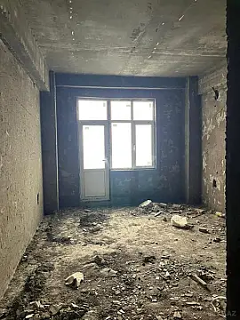 Satılır 3 otaqlı mənzil 140 m²