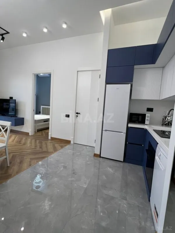 Kirayə verilir 2 otaqlı mənzil 60 m²