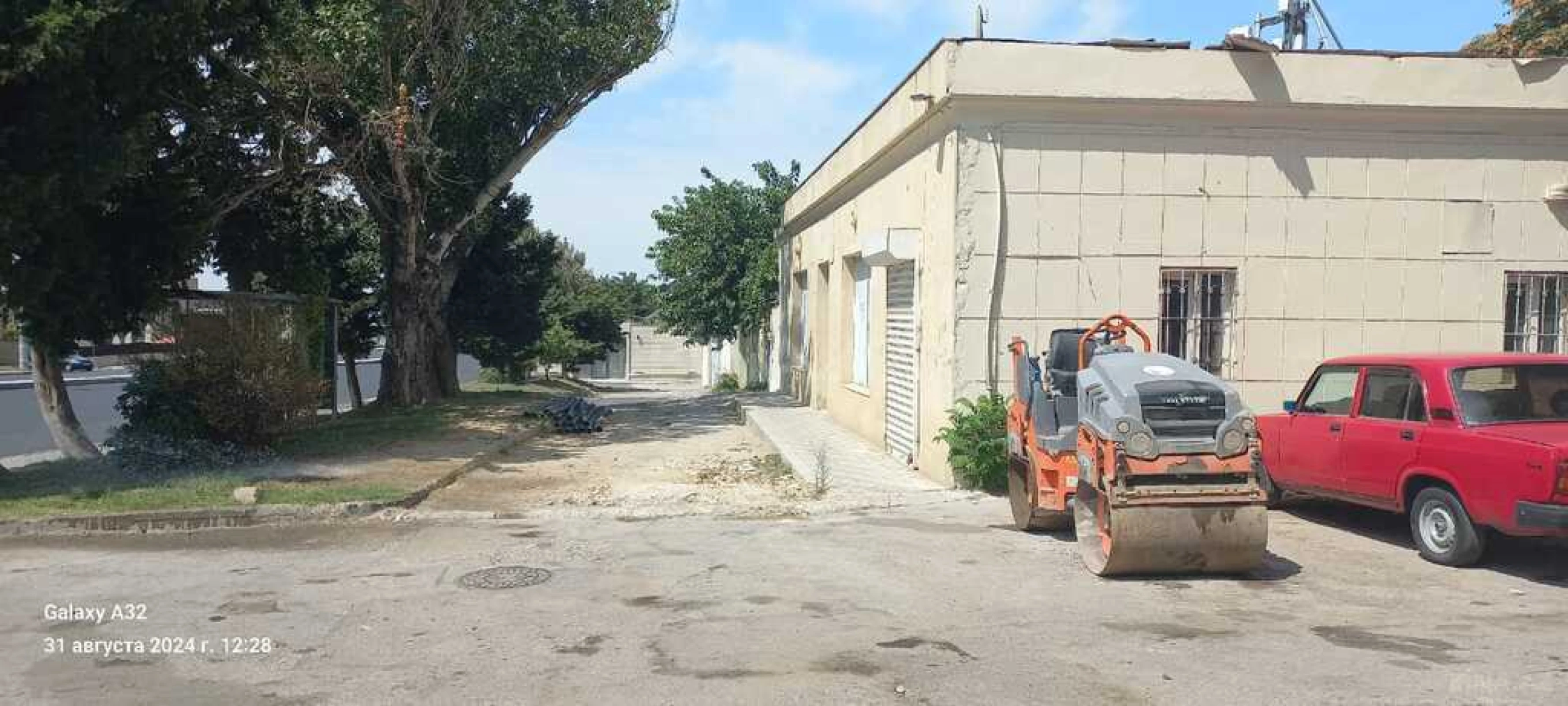 Satılır obyekt 200 m²