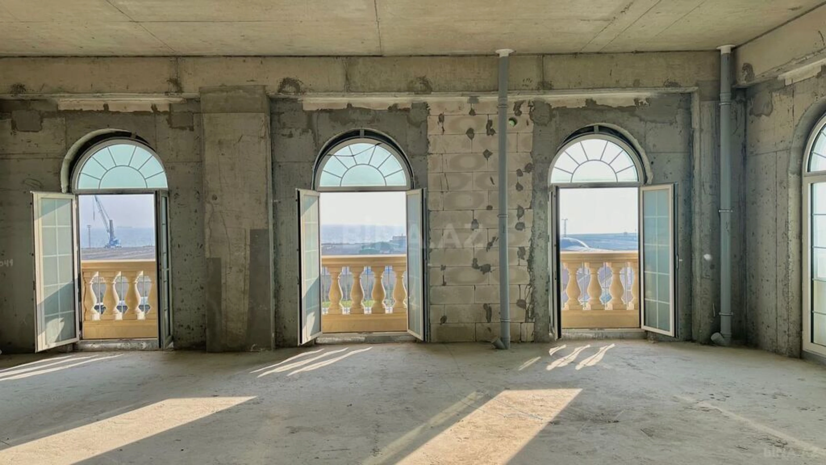 Satılır 3 otaqlı mənzil 100 m²