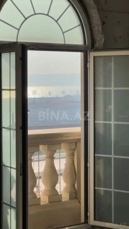 Satılır 3 otaqlı mənzil 100 m²