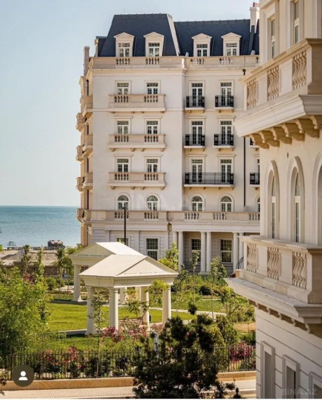 Satılır 3 otaqlı mənzil 100 m²