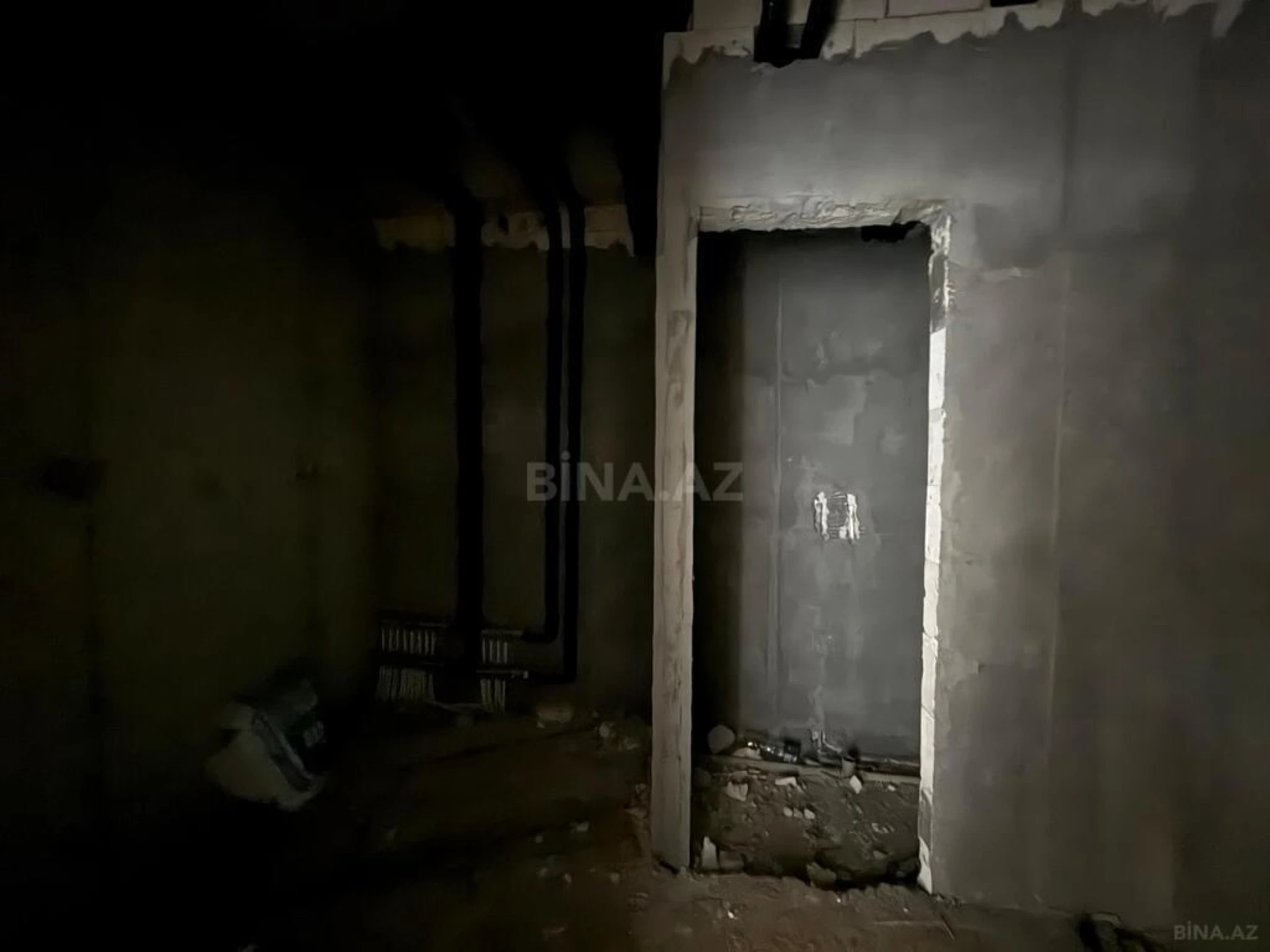 Satılır 4 otaqlı mənzil 170 m²