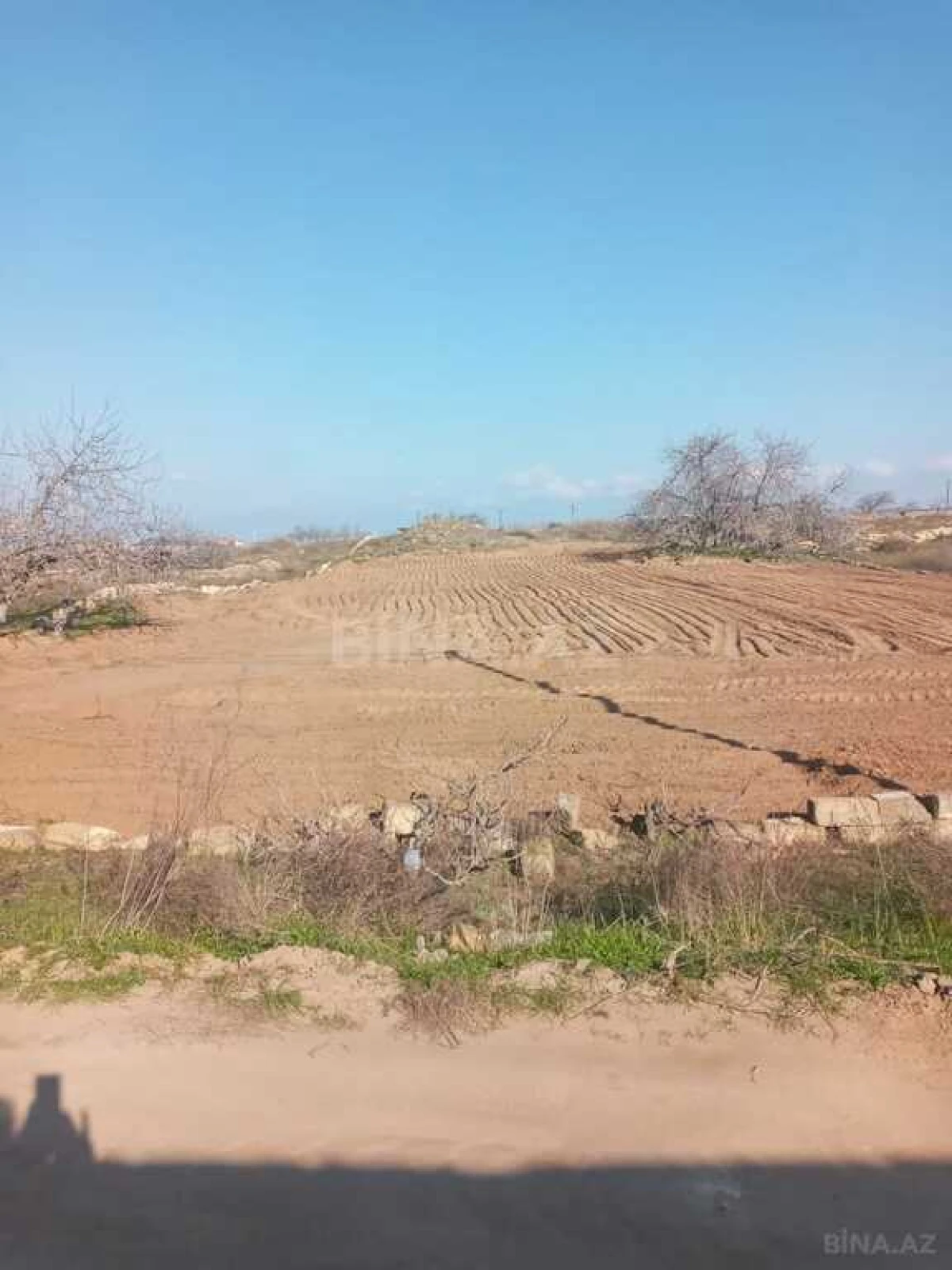 Satılır torpaq sahəsi 12 m²