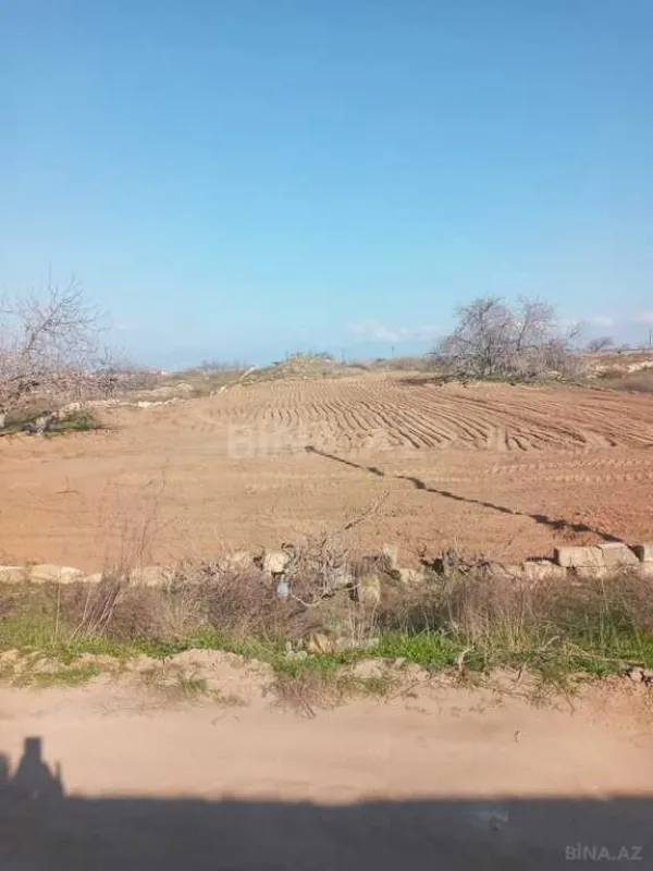 Satılır torpaq sahəsi 12 m²