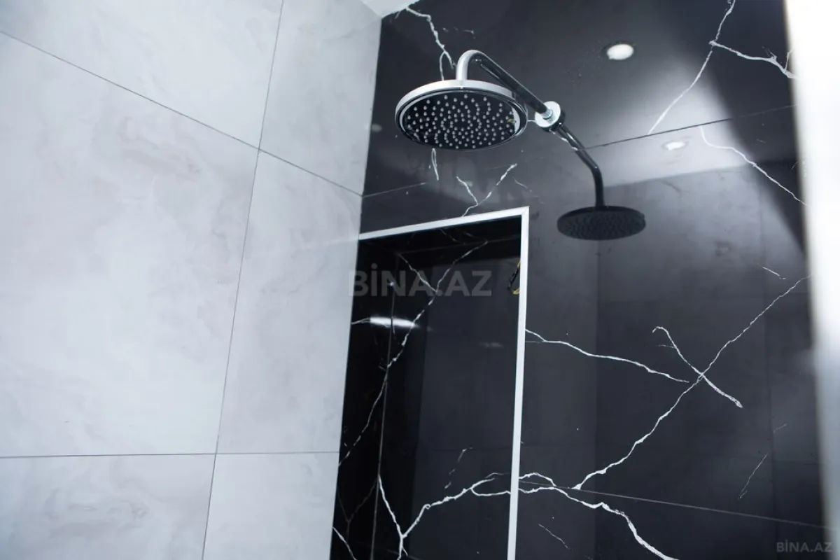 Satılır 2 otaqlı mənzil 70.8 m²