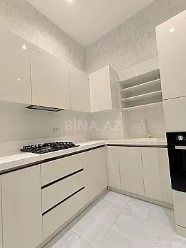 Satılır 2 otaqlı mənzil 70.8 m² — Bakı, İnşaatçılar 2 otaq 70.80 m²
