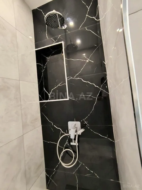 Satılır 2 otaqlı mənzil 70.8 m²