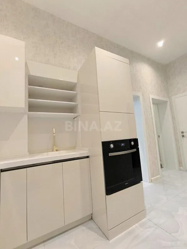Satılır 2 otaqlı mənzil 70.8 m²