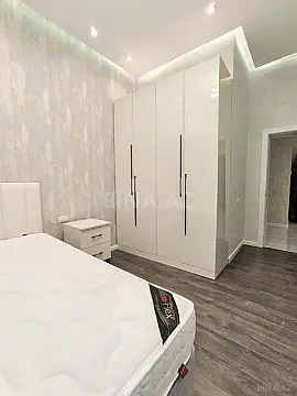 Satılır 2 otaqlı mənzil 70.8 m² — Bakı, İnşaatçılar 2 otaq 70.80 m²