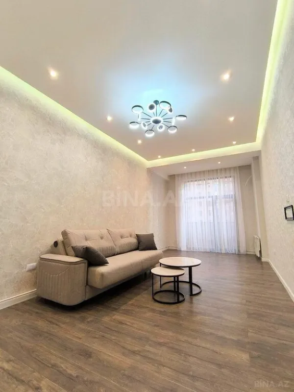 Satılır 2 otaqlı mənzil 70.8 m²