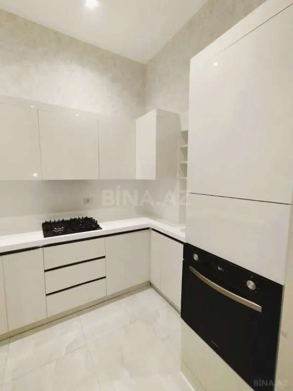 Satılır 2 otaqlı mənzil 70.8 m²
