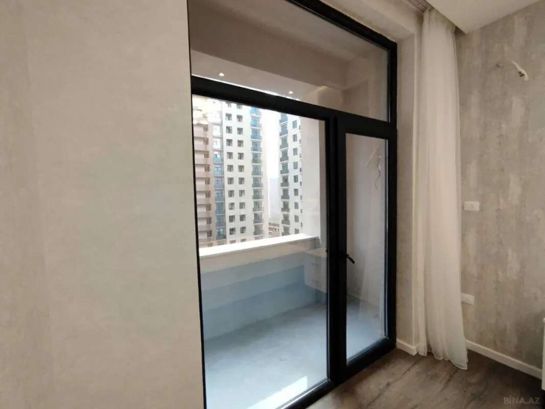 Satılır 2 otaqlı mənzil 70.8 m²