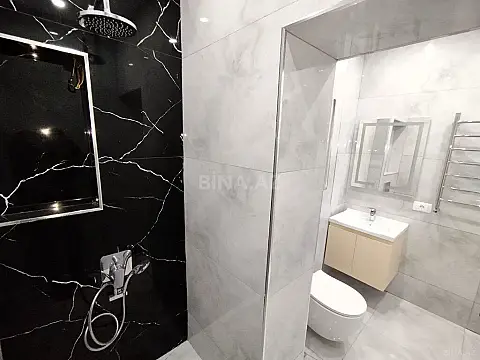 Satılır 2 otaqlı mənzil 70.8 m²