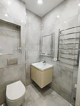 Satılır 2 otaqlı mənzil 70.8 m²