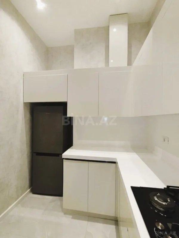 Satılır 2 otaqlı mənzil 70.8 m²