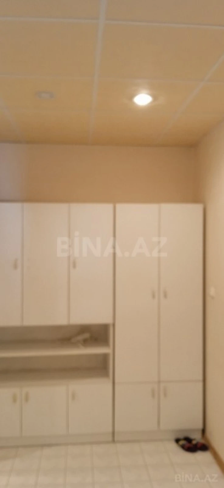 Satılır 5 otaqlı həyət evi 258 m²