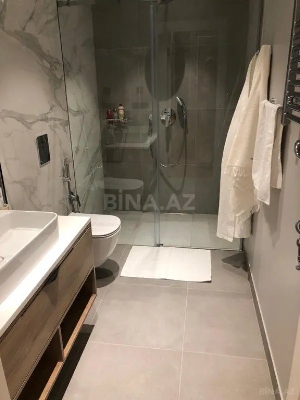 Kirayə verilir 3 otaqlı mənzil 115 m²